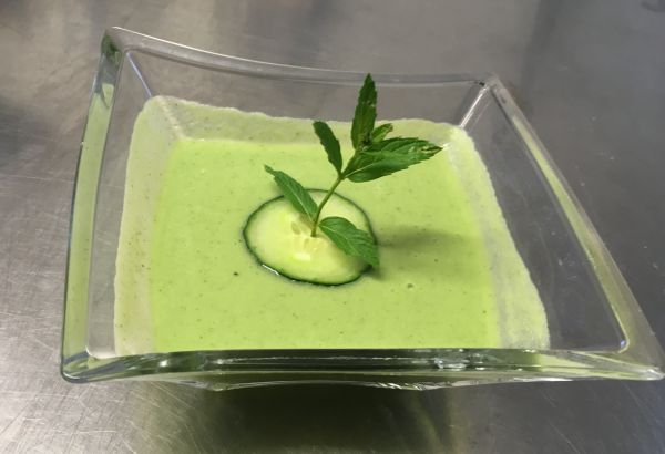 Gaspacho de concombre menthe